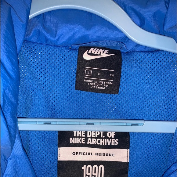 Men’s Nike windbreaker - Picture 3 of 3